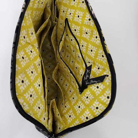 Vera Bradley Bag / Satchel; Approx. 15 x 10 x 5 - Picture 3 of 10